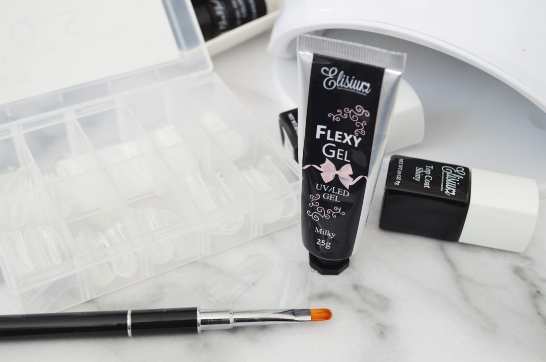 jak przedłużyć paznokcie